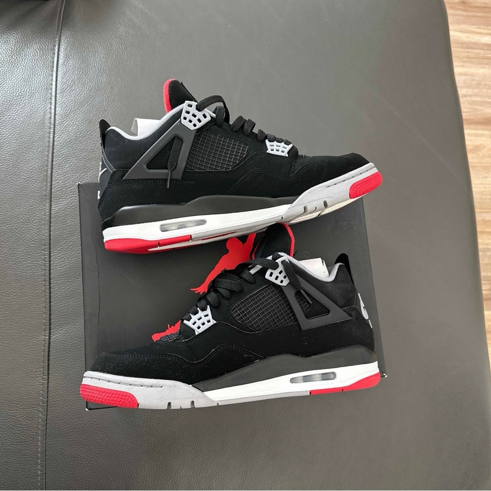 2019 edition of the Air Jordan 4 'Bred'